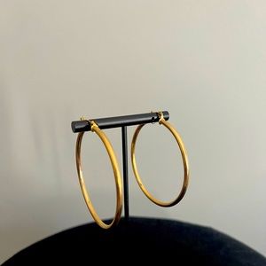 14k Gold Filled Hoop Earrings.